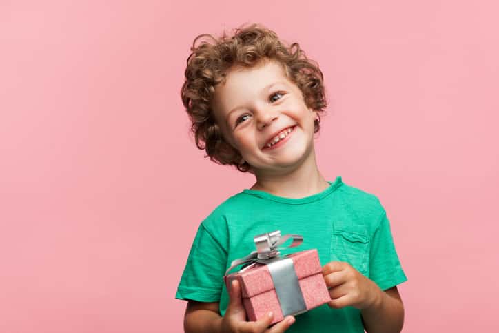 1 000円前後で子供が選ぶプレゼント 小学生の男の子が喜ぶ18選 Childgifts By Memoco